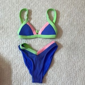 ONEONE Swimsuit Set